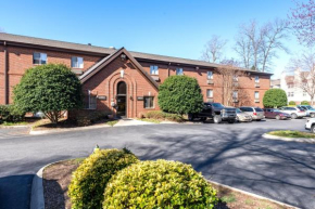 Гостиница Extended Stay America Suites - Charlotte - Tyvola Rd - Executive Park  Шарлотт